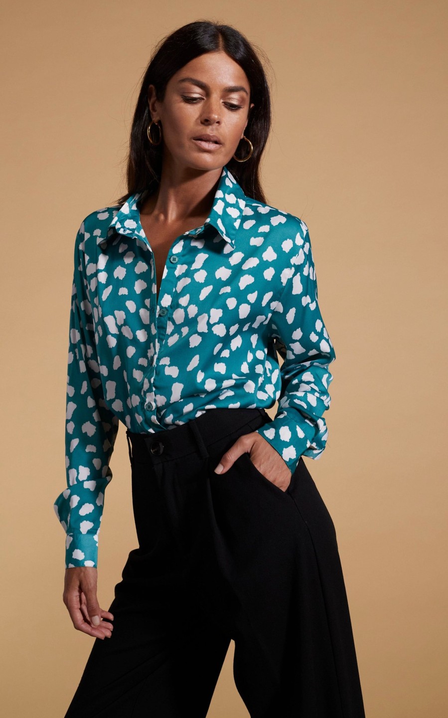 Dancing Leopard Nevada Satin Shirt In White On Green Cloud